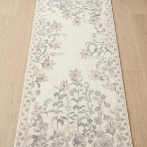 One-piece indoor rug with soft tufted finish